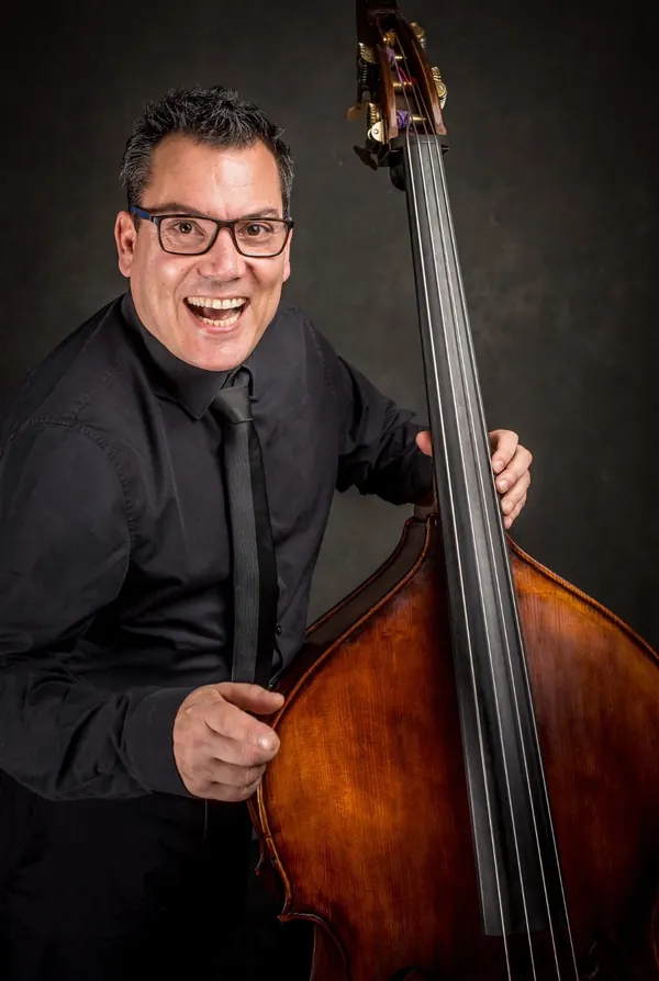 Daniel Gueli with his double bass